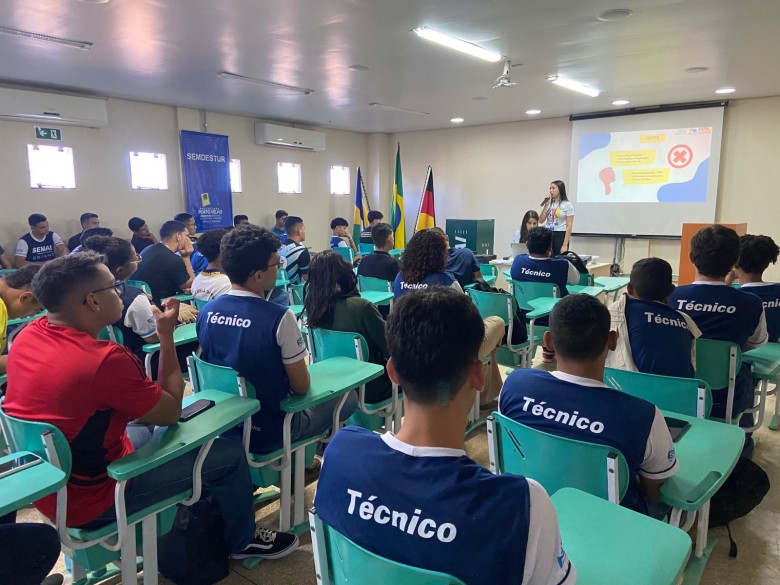 Cursos são gratuitos e têm duração variável, conforme a área escolhida