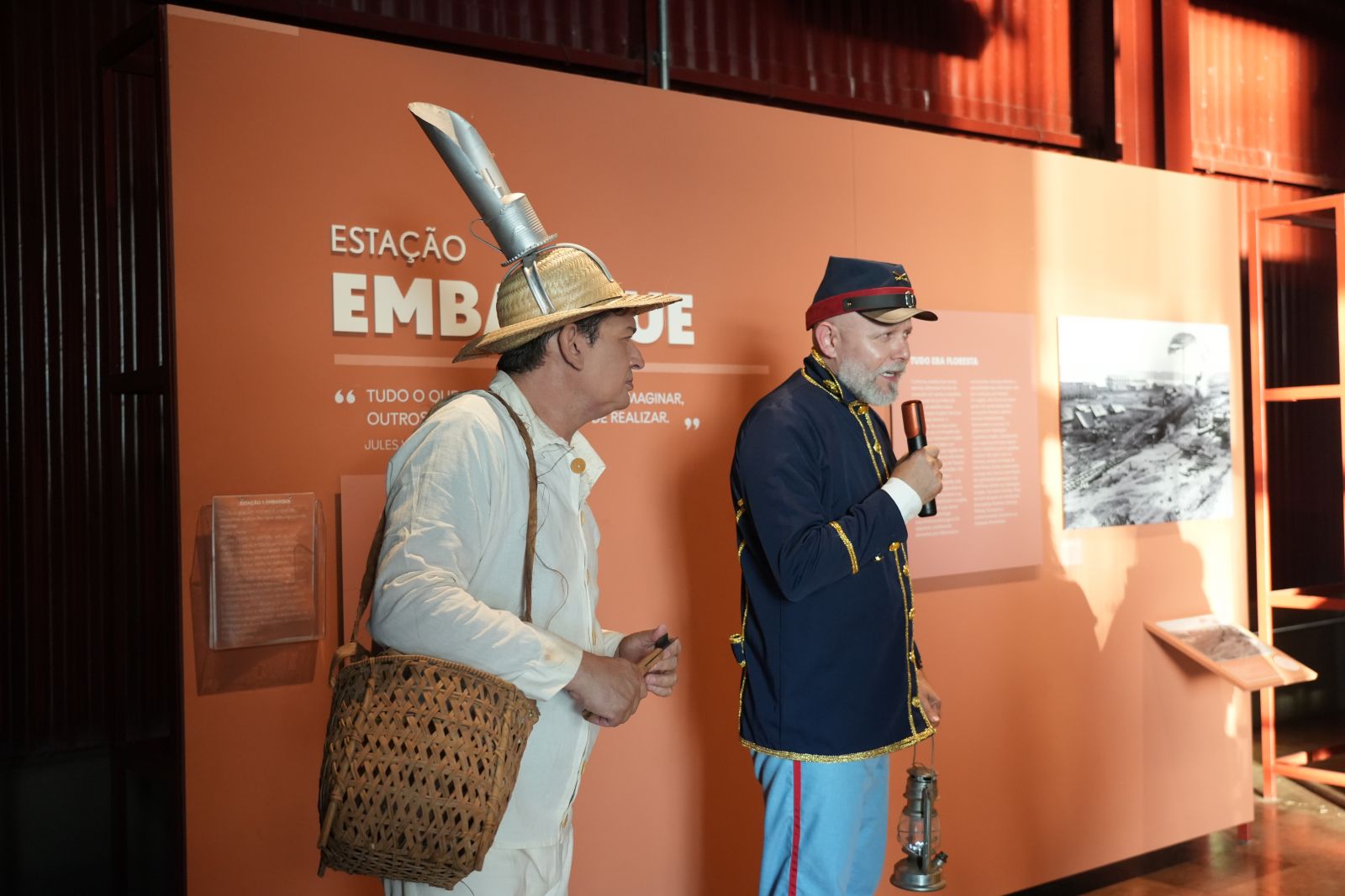 Aula interativa contou com personagens que fazem parte da história