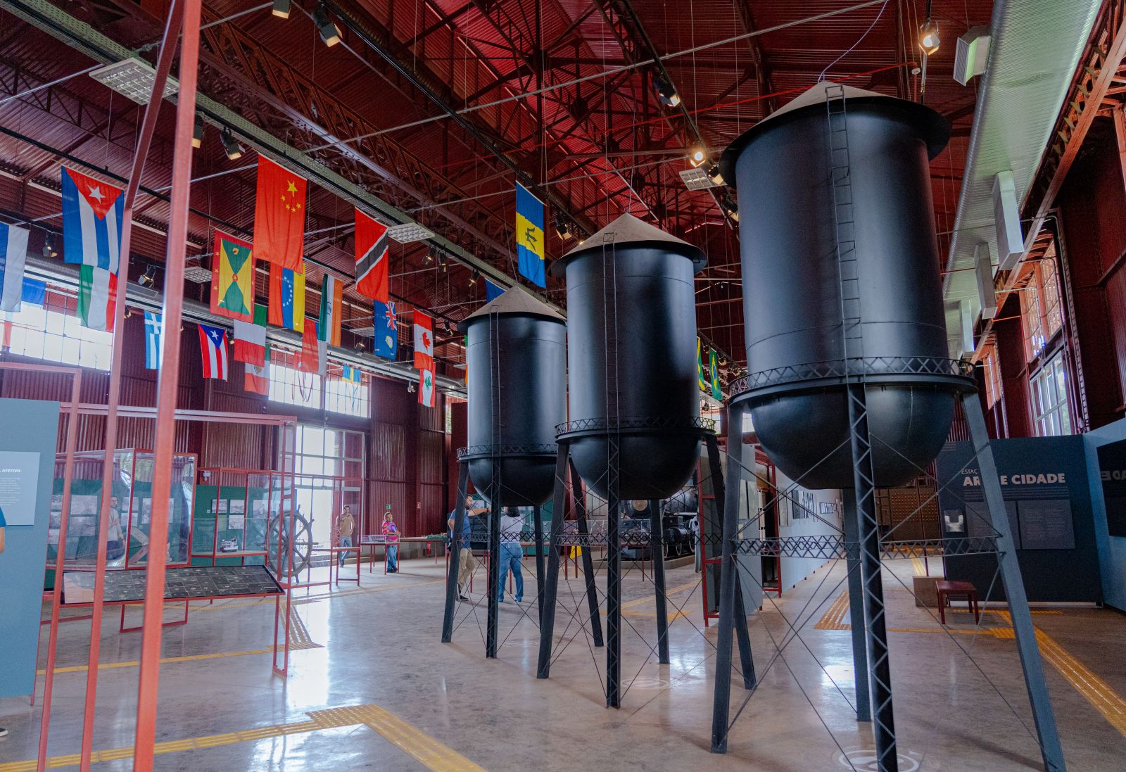 O Museu do Complexo da EFMM possui quatro estações que contam com itens históricos