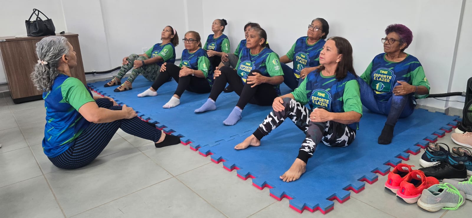 Oferecidas gratuitamente, as aulas acontecem de segunda à quinta-feira