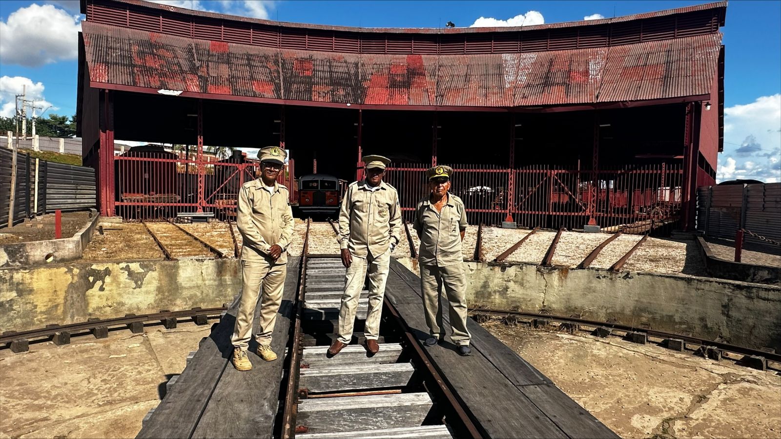 Lord reconhece a iniciativa da atual gestão municipal de restaurar a Locomotiva 18